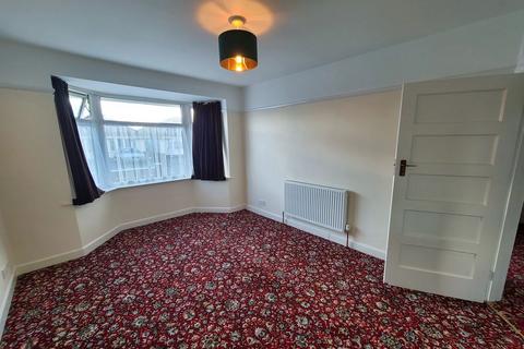 2 bedroom detached bungalow for sale, Sunset Road, Central Totton, SO40