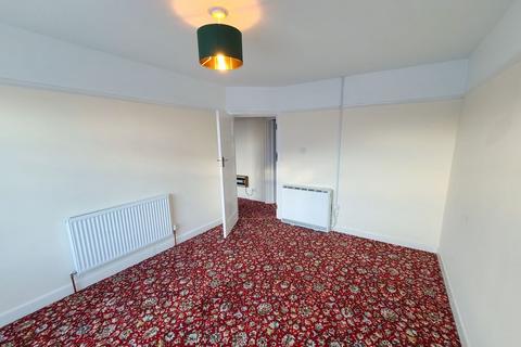 2 bedroom detached bungalow for sale, Sunset Road, Central Totton, SO40