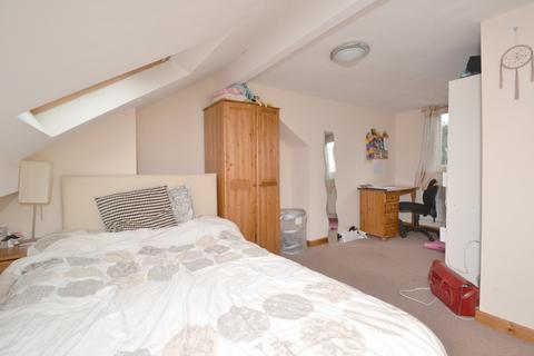 5 bedroom semi-detached house to rent, Ednaston Road, Nottingham NG7