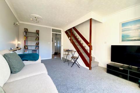 2 bedroom end of terrace house for sale, Pinkhams Twist, Whitchurch