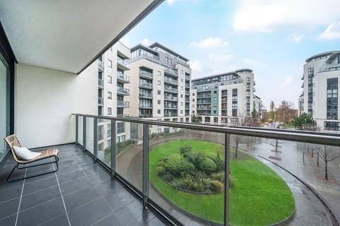 1 bedroom flat to rent, Pump House Crescent, Brentford, TW8