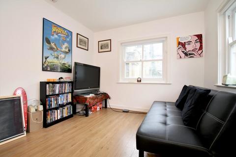 undefined, Pembroke Road, London, W8