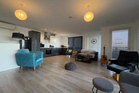 2 bedroom apartment to rent, Broadway, Peterborough PE1