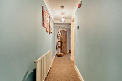 2 bedroom flat for sale, North Marine Road, Scarborough, YO12