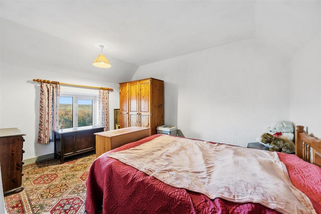 Bedroom One.jpg
