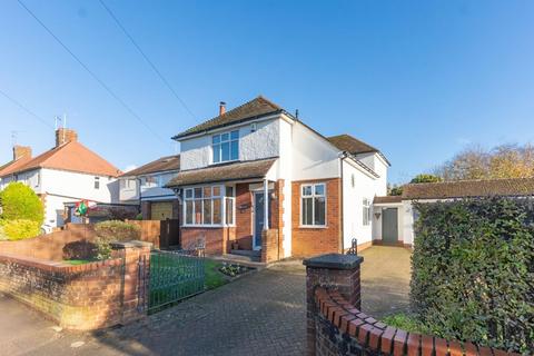 4 bedroom detached house for sale, Heath Road, Leighton Buzzard