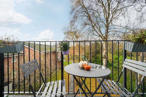 2 bedroom flat for sale, Bronte Court, Longmore Road, Shirley