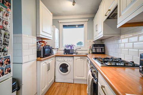 2 bedroom flat for sale, Bronte Court, Longmore Road, Shirley