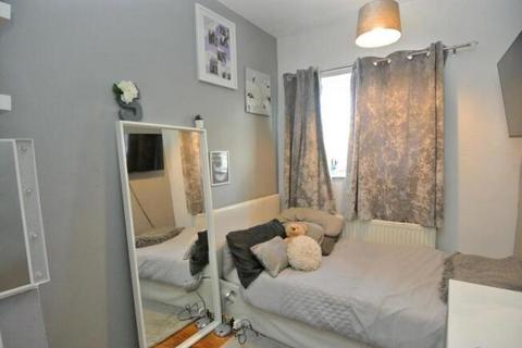 undefined, Clare Road,  Staines-Upon-Thames,  TW19