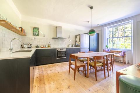 undefined, Salwayash, Bridport