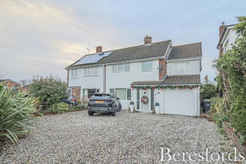 4 bedroom semi-detached house for sale, Springfields, Dunmow, CM6