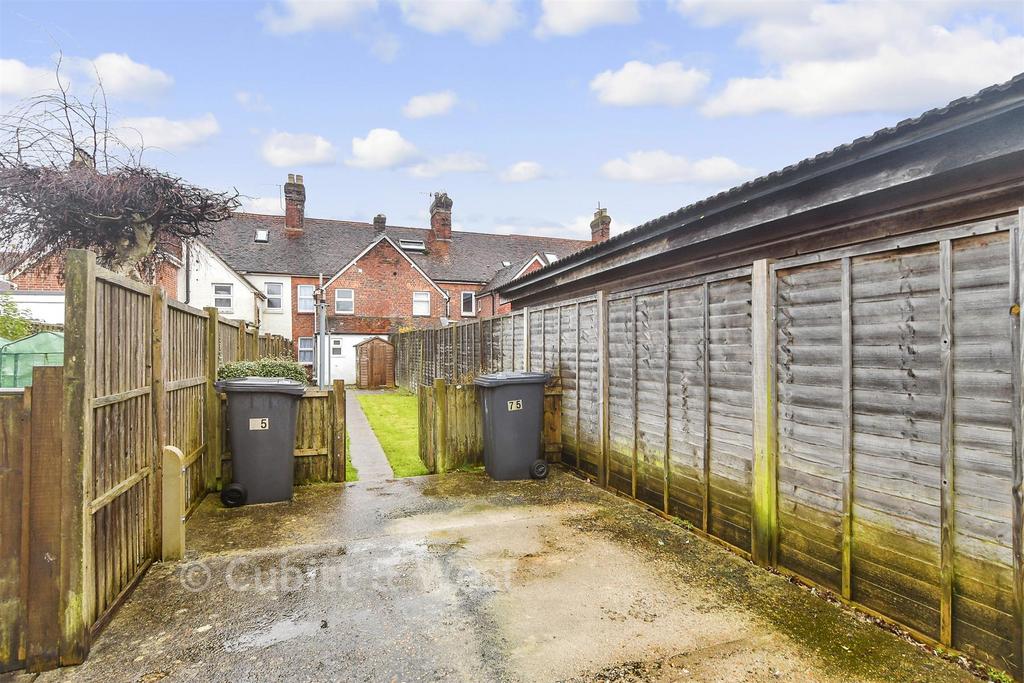 Driveway/Parking