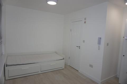 undefined, Waverley Garden, NW107EE