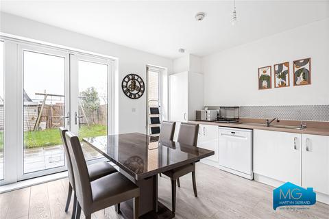 undefined, Edgecumbe Avenue, London, NW9