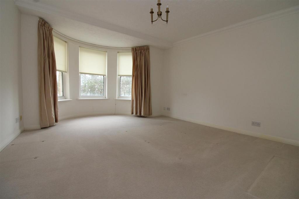 Bedroom one.JPG