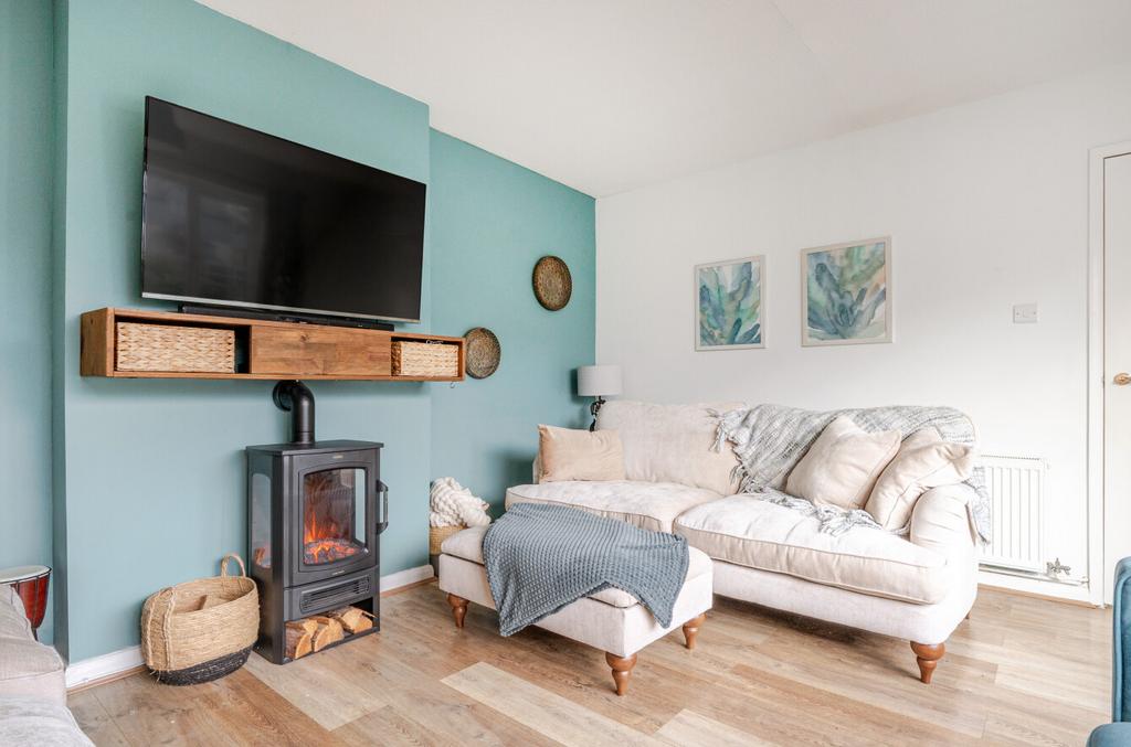 -6930046705b44-l-1384861-7-692f1550cde0f