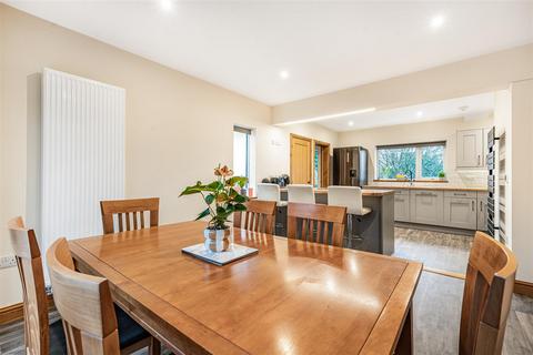 undefined, Woburn Road, Launceston