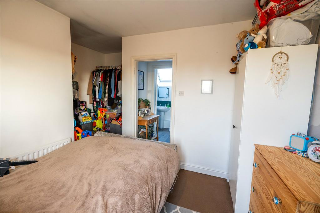 Bedroom (2)