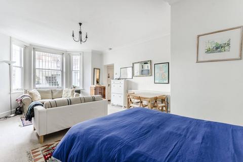 undefined, Earls Court Road, Kensington, London, W8