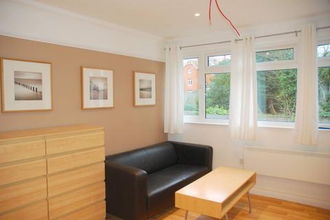 undefined, Sovereign Close, Ealing, London, W5