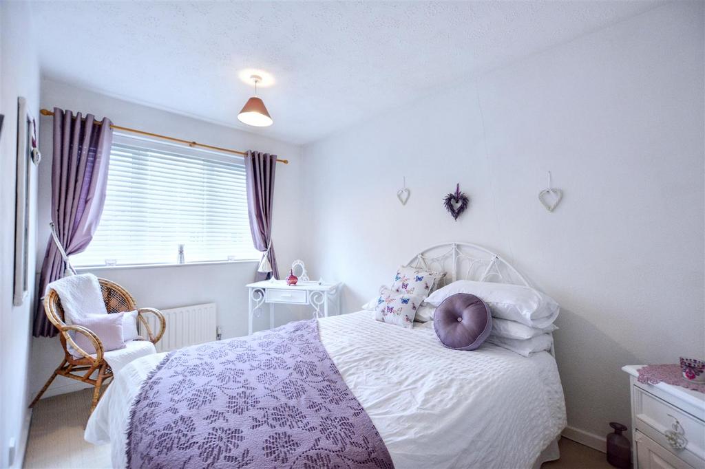 Bedroom 1 1.jpeg