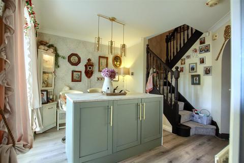 3 bedroom detached house to rent, Melrose Drive, Stockton-On-Tees