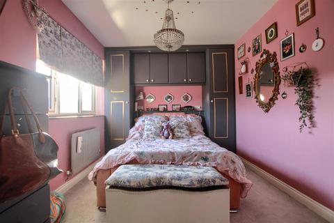 3 bedroom detached house to rent, Melrose Drive, Stockton-On-Tees