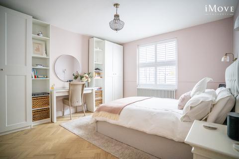 1 bedroom flat for sale, Gipsy Hill, London SE19