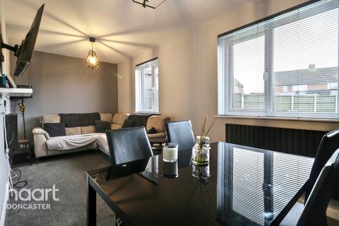 2 bedroom semi-detached house for sale, Smillie Road, Rossington, Doncaster