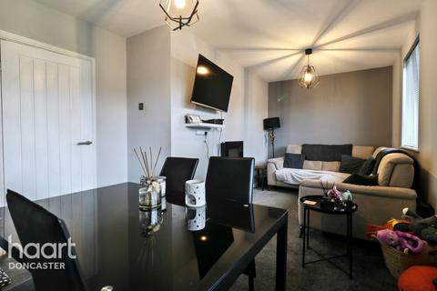 2 bedroom semi-detached house for sale, Smillie Road, Rossington, Doncaster