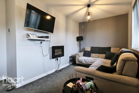 2 bedroom semi-detached house for sale, Smillie Road, Rossington, Doncaster