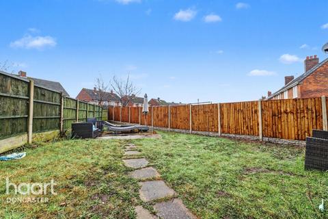 2 bedroom semi-detached house for sale, Smillie Road, Rossington, Doncaster