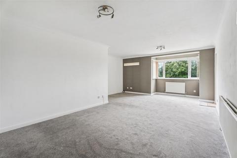 2 bedroom apartment to rent, Totteridge Road, High Wycombe HP13