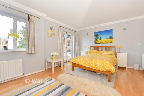 4 bedroom terraced house for sale, Holland Road, Maidstone, Kent