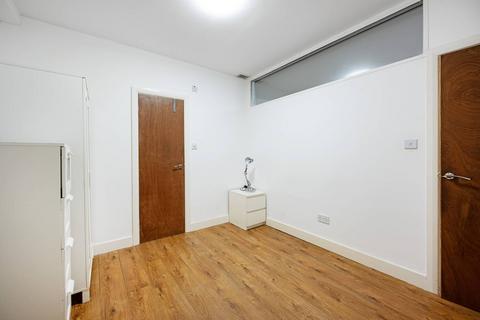 3 bedroom flat for sale, Fairclough Street, Tower Hamlets, London, E1