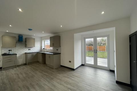 4 bedroom semi-detached house to rent, Cae Gwigin, Talybont, Gwynedd, LL57