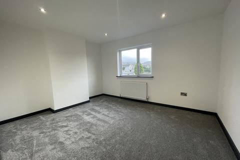 4 bedroom semi-detached house to rent, Cae Gwigin, Talybont, Gwynedd, LL57