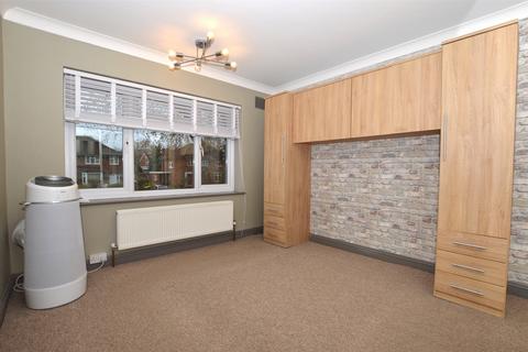 undefined, Reeve Road, Surrey RH2