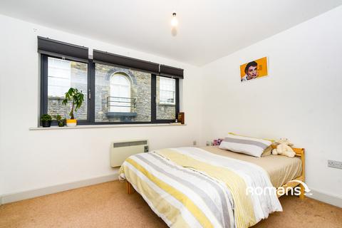 undefined, Fire Fly Avenue, Swindon, Wiltshire, SN2