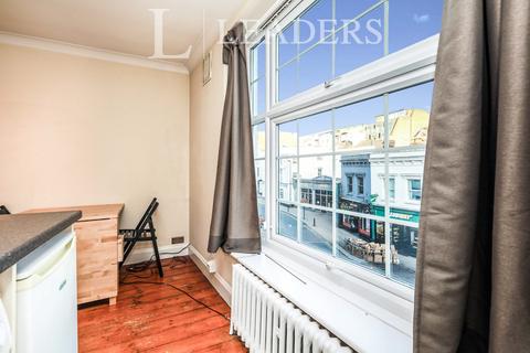 Studio to rent, Eastgate House, 223 High Street, Guildford, GU1