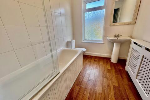 undefined, Queen Street, Desborough, Kettering