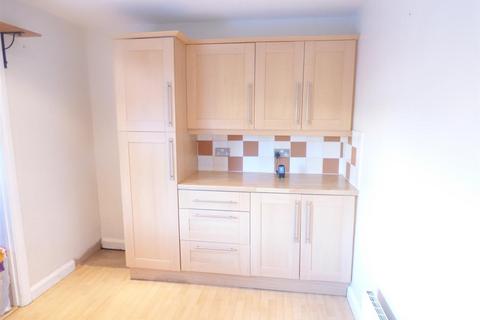 3 bedroom end of terrace house to rent, Sidcup, Kent DA15