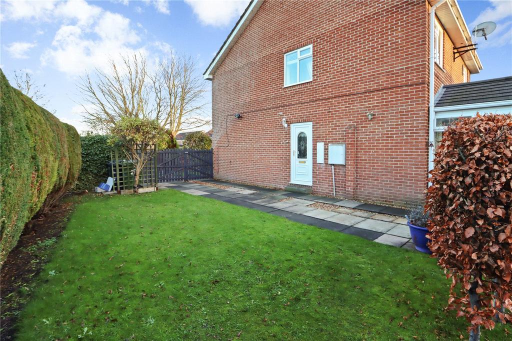 Garden / Side