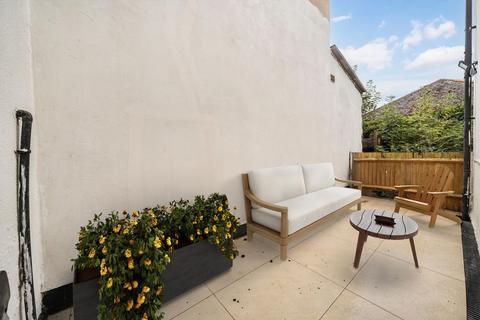 1 bedroom flat to rent, Ariel Road, London NW6