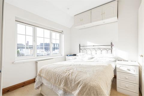 undefined, Lidiard Road, London, SW18