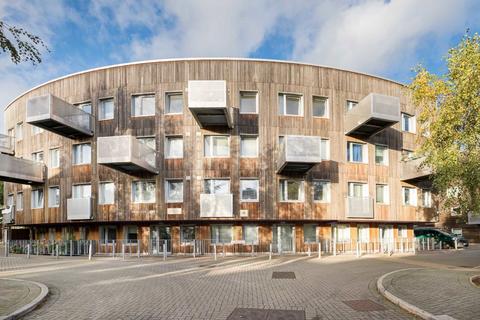 1 bedroom flat to rent, Normandy Place, London W12