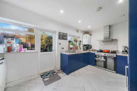 undefined, Penshurst Road, Thornton Heath, CR7