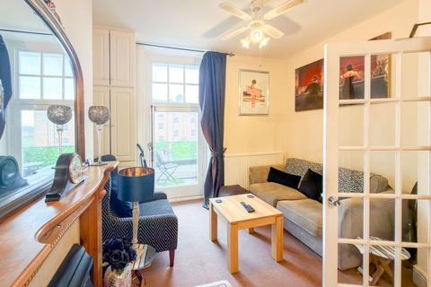 1 bedroom apartment to rent, Argyle Road, Whitby YO21