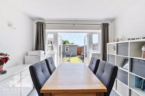 Warmwell Road, Crossways, DT2 8