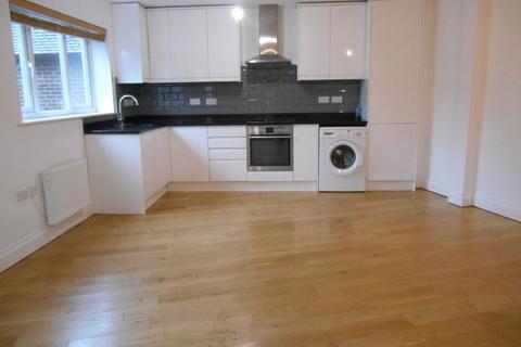1 bedroom flat to rent, CENTRAL WATFORD WD18